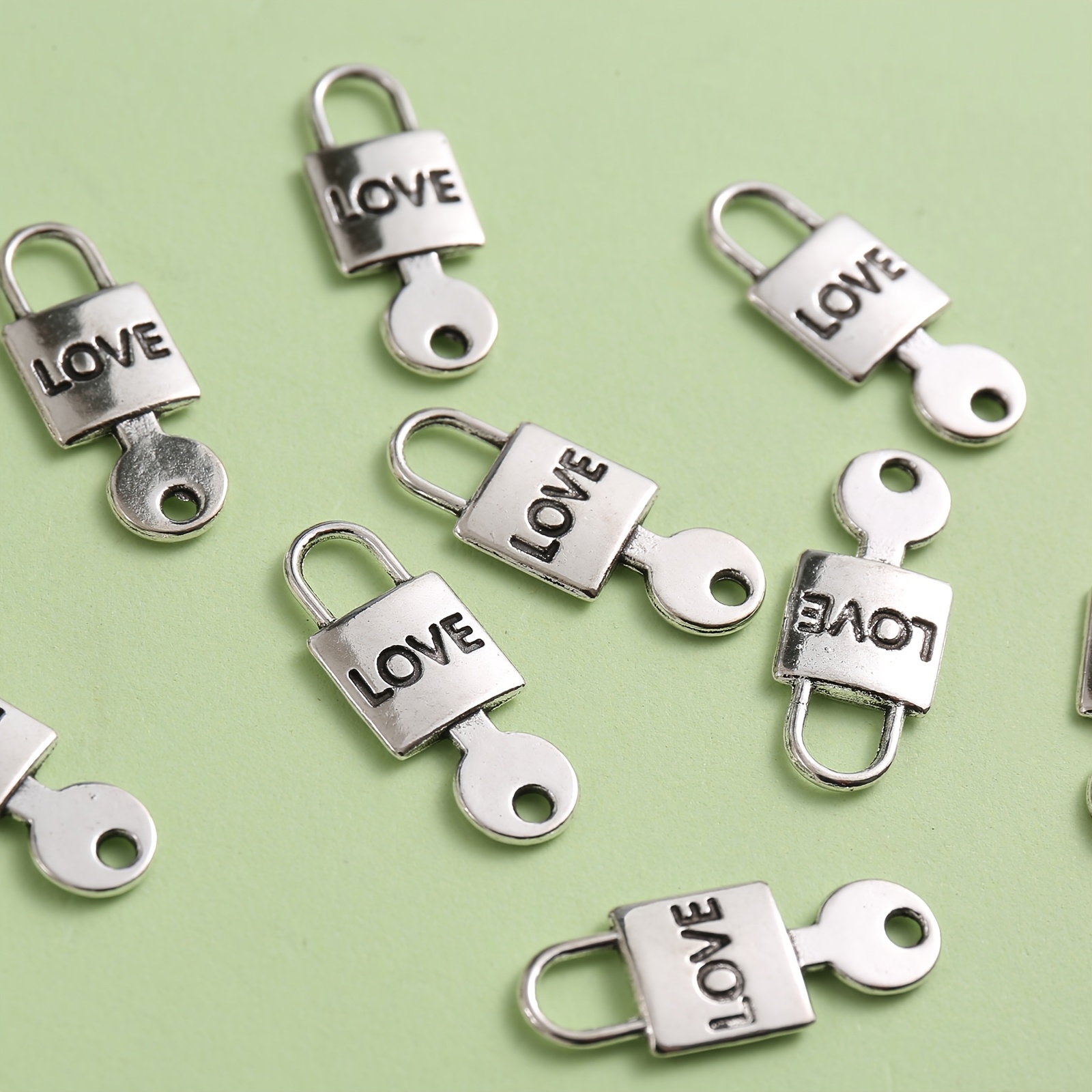 13pcs Retro Key-Integrated Mini Charms Set, Unique Gift